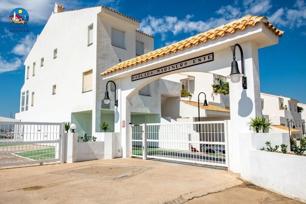 Poblado Marinero 3* суреті