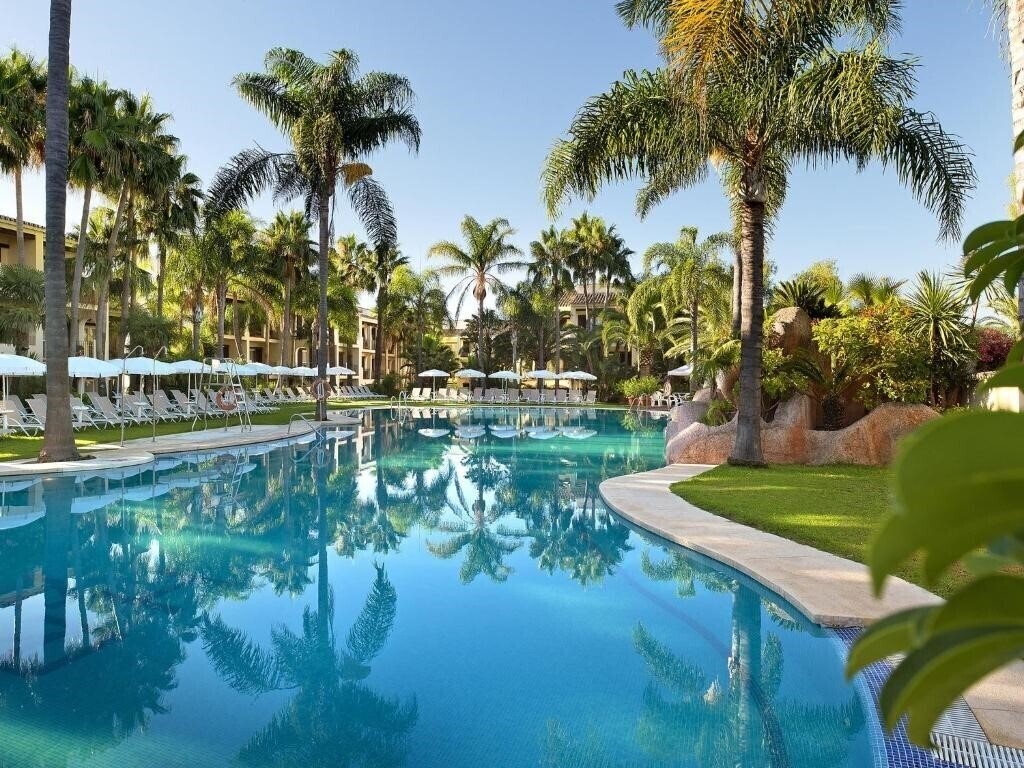Bluebay Banus 4* қонақ үйі