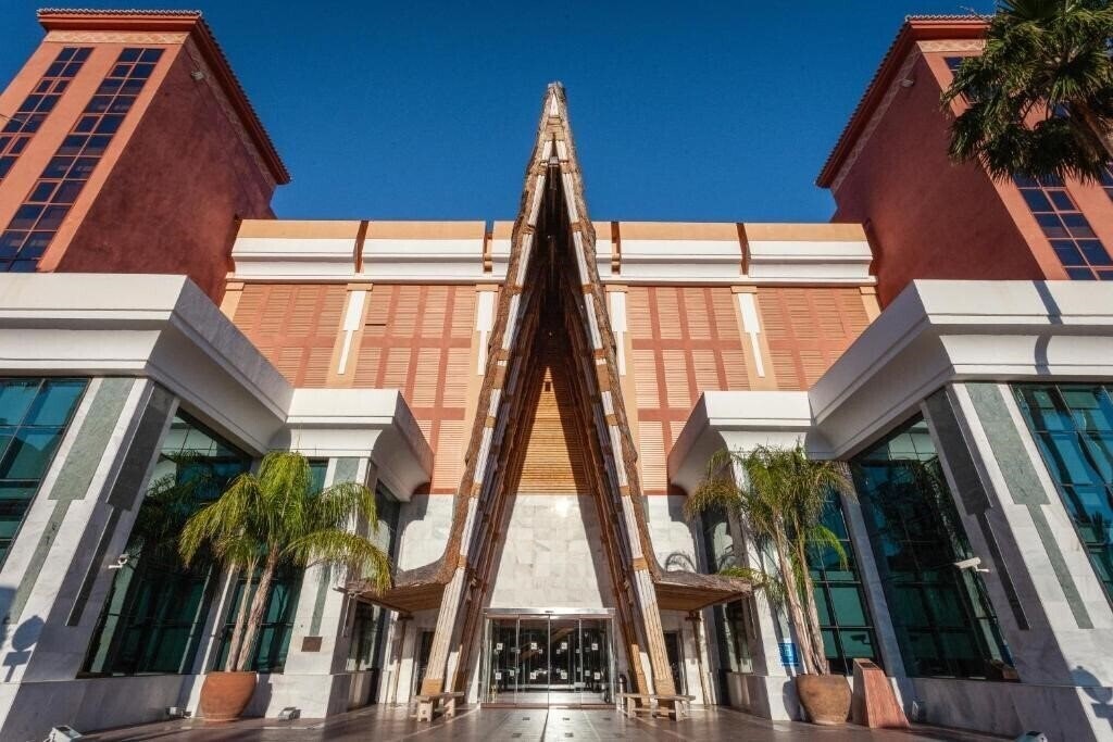 Фото Holiday World Polinesia (ex. Holiday Polinesia) 4*