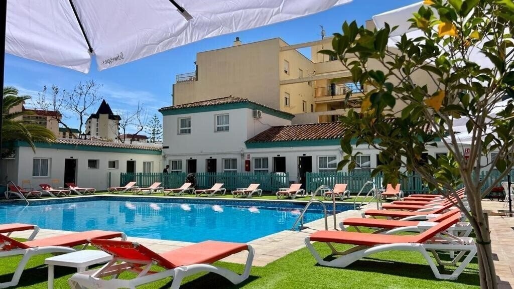 Itaca Fuengirola 3* суреті
