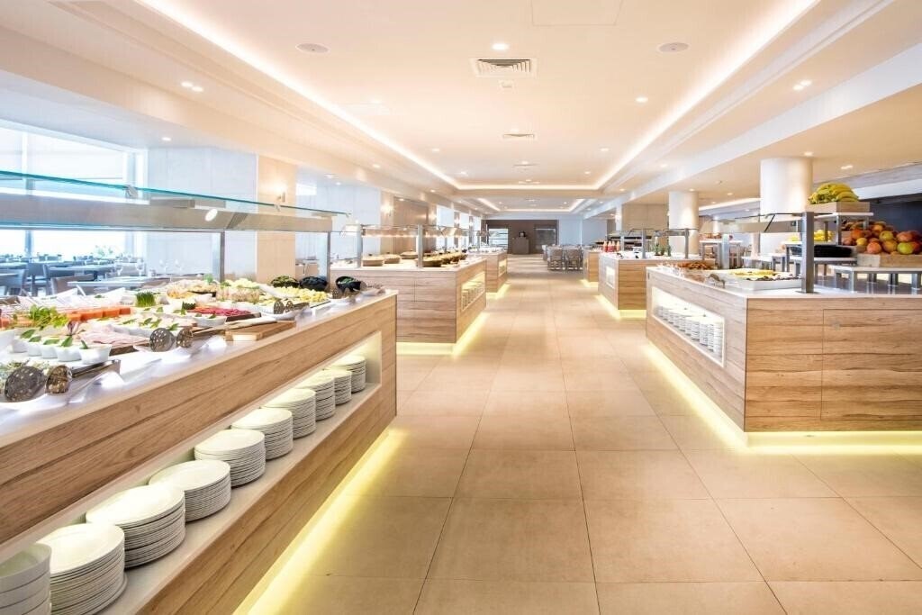 Картинка Estival Torrequebrada 4*