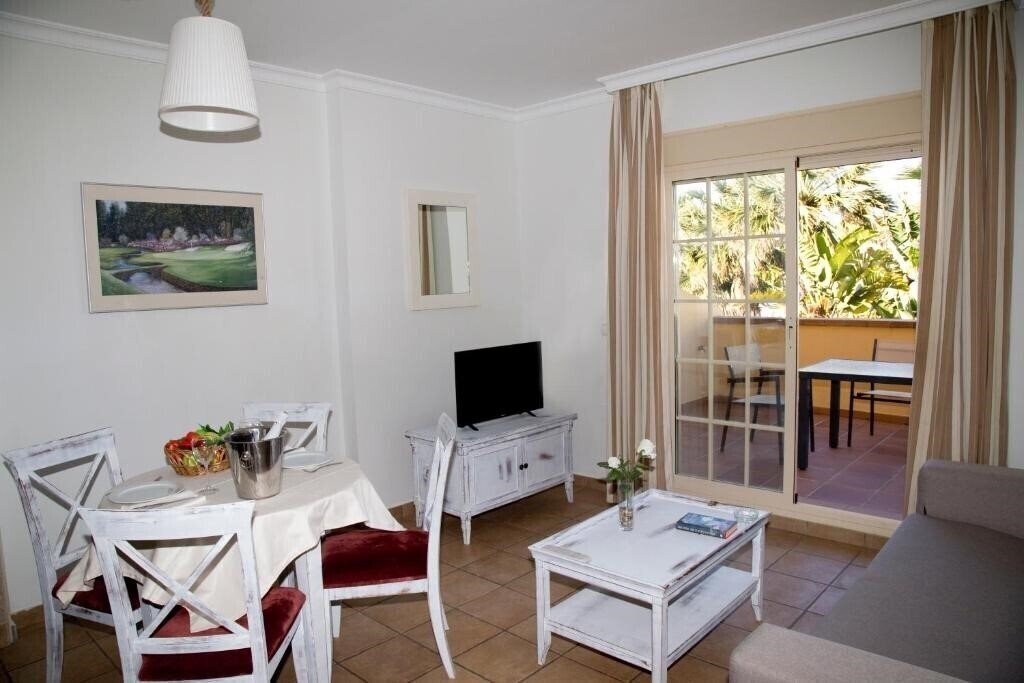 Vista Real Hotel Apartamentos (ex. Golf & Beach Vista Real) 3* суреті