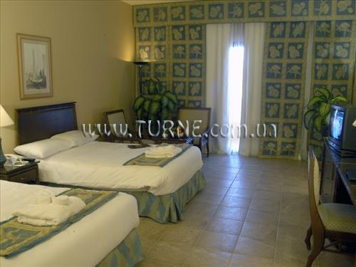 Фото Golden Aqua 4*