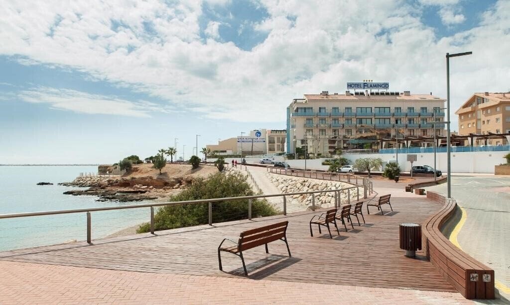 Flamingo Hotel L'Ampolla 4* қонақ үйі