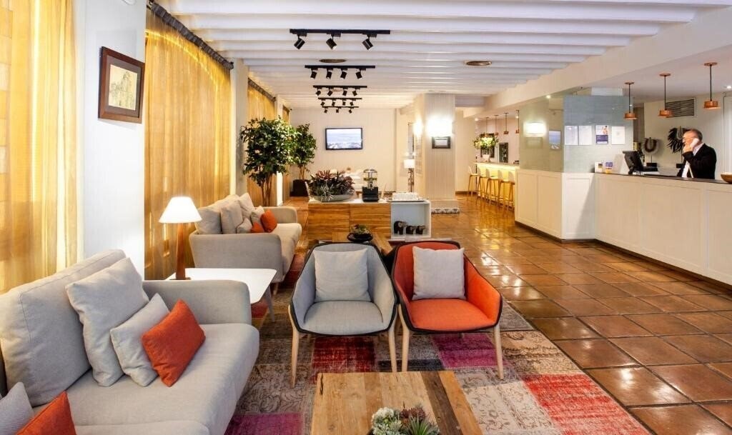 Catalonia Conde De Floridablanca 4* фотосуреті