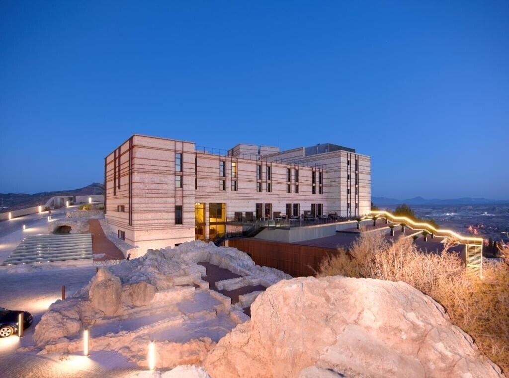 Parador Castillo De Lorca 4* суреті