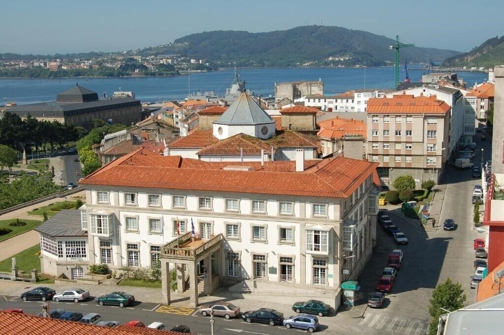 Отель Parador De Ferrol 3*