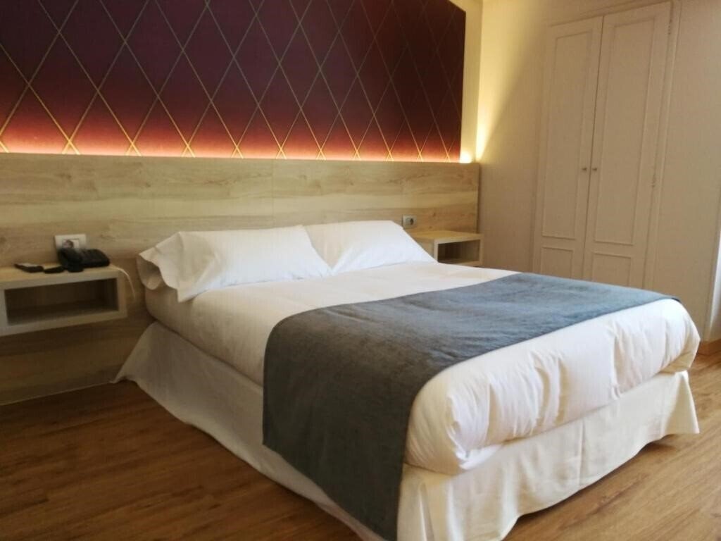 Картинка Hospedium Hotel La Marina Costa da Morte (ex. Hotel La Marina) 2*