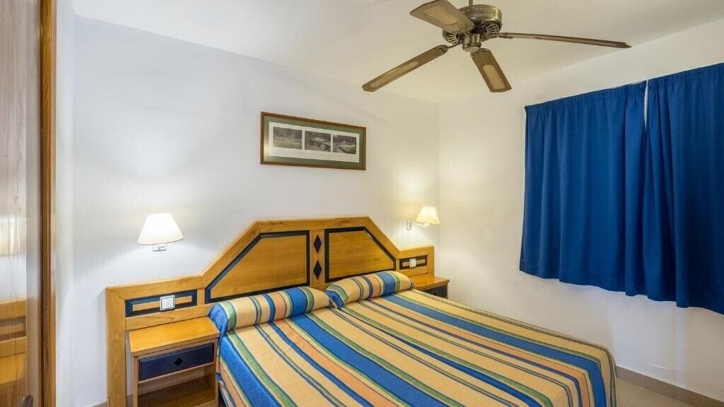 Фото Apartamentos Blue Sea Costa Teguise Gardens 3*