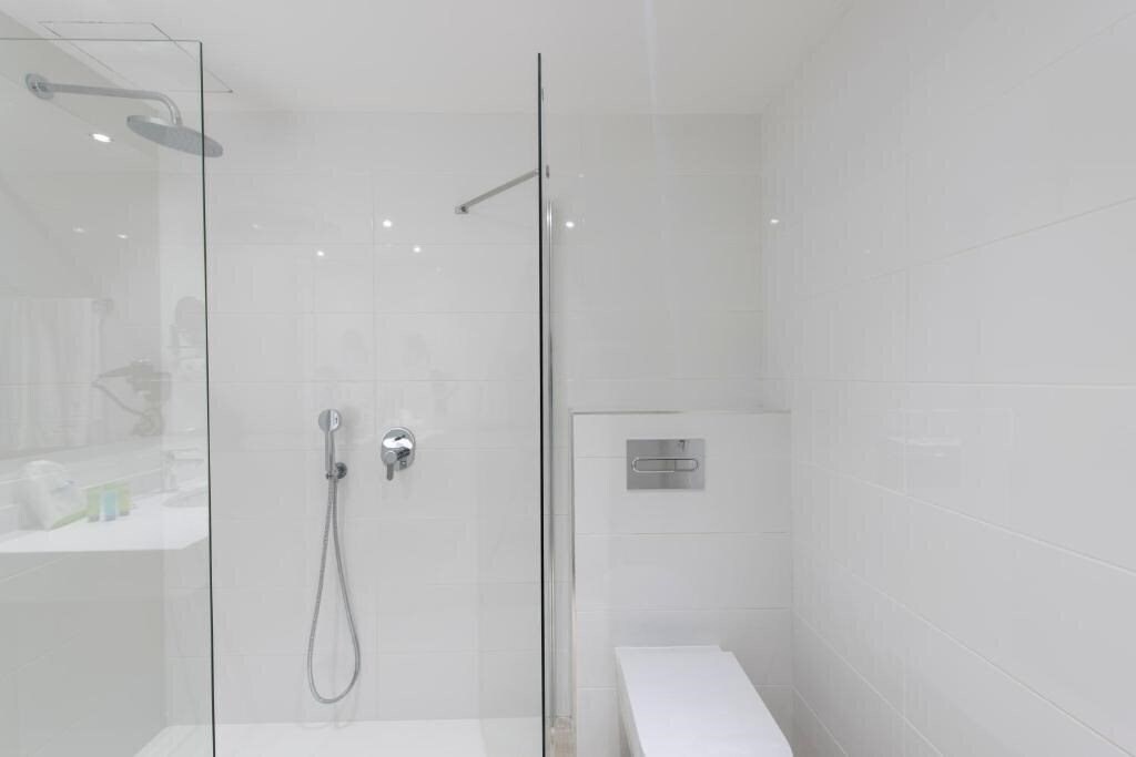 Thb Flora 3* суреті