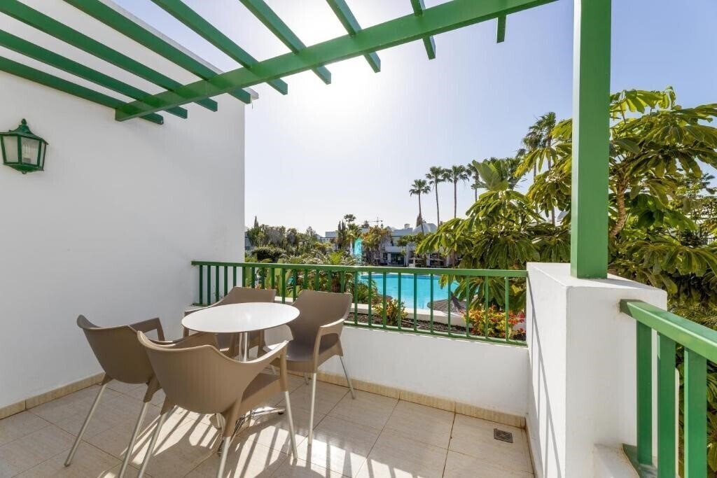 Фото Thb Royal Lanzarote 3*