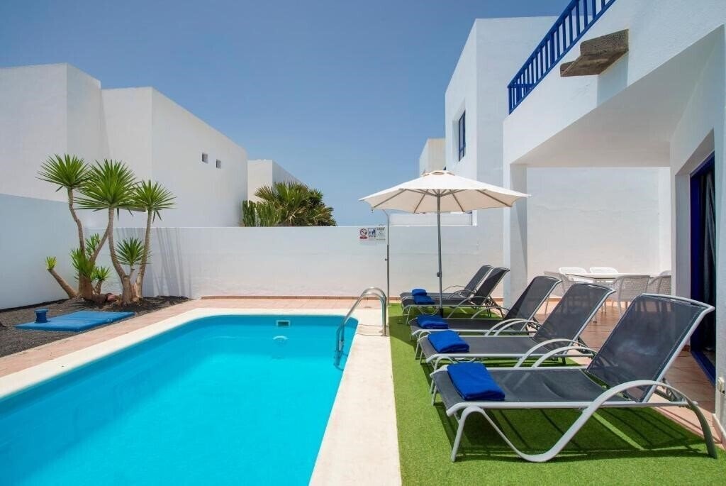 Картинка Villas Puerto Rubicon 3*