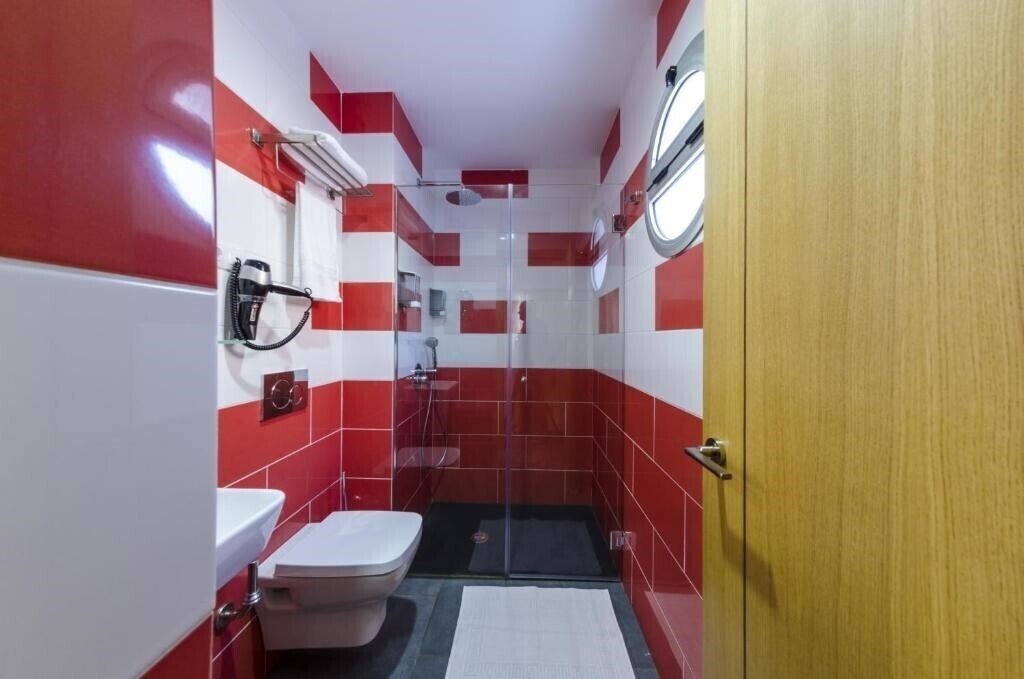 Puerto Canteras 3* қонақ үйі