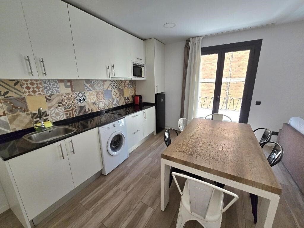 Фото SM Apartments Station 3*