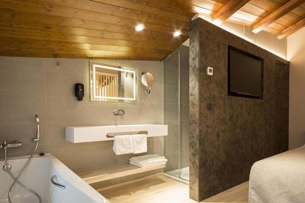 Hotel Montarto 4* фотосуреті