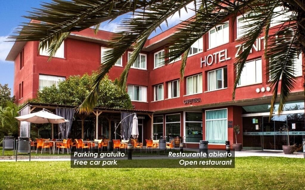 Отель Zenit Logrono 3*