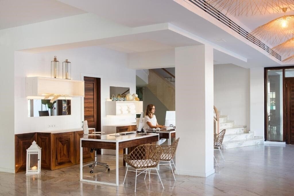 The 15th Boutique Hotel (ex. Mundial Club) 4* суреті