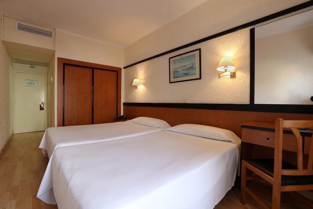 Фотография Guitart Central Park Aqua Resort Aparthotel 3*