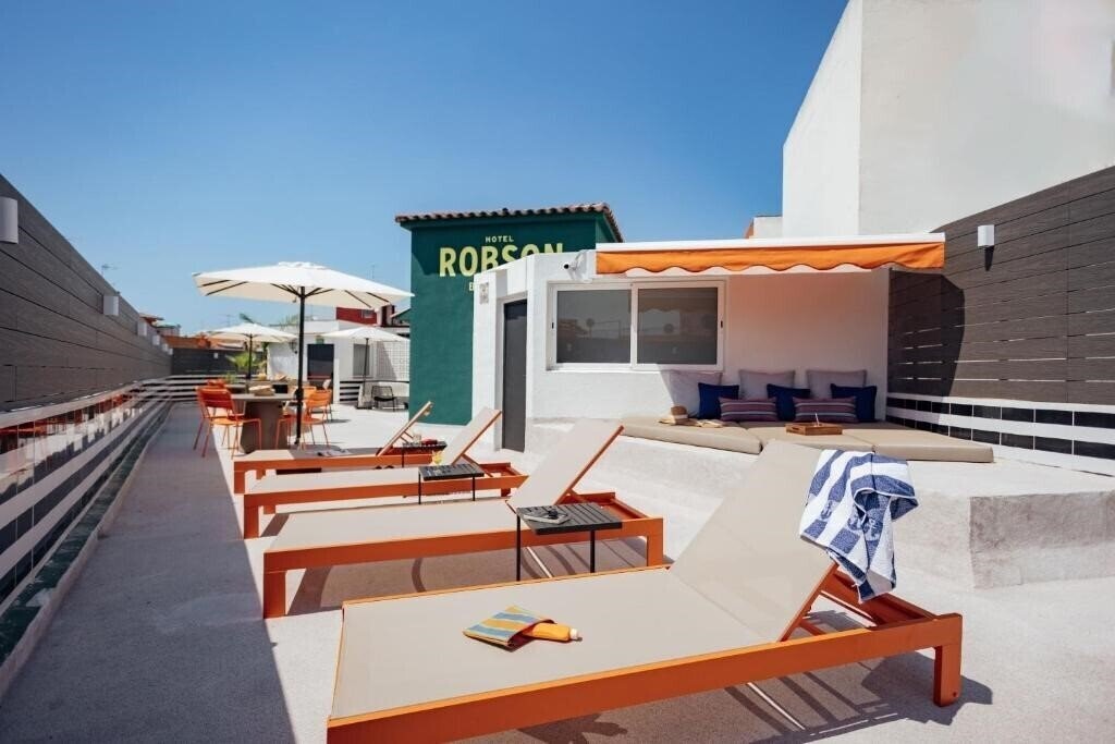 Фото Hotel Robson 2*