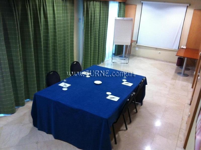 Изображение NH Barajas 3*