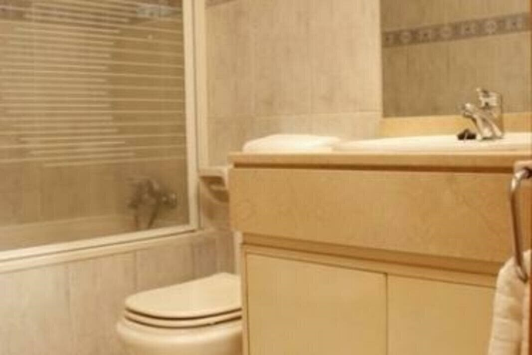 Фотография Wootravelling Plaza De Oriente Homtels 3*