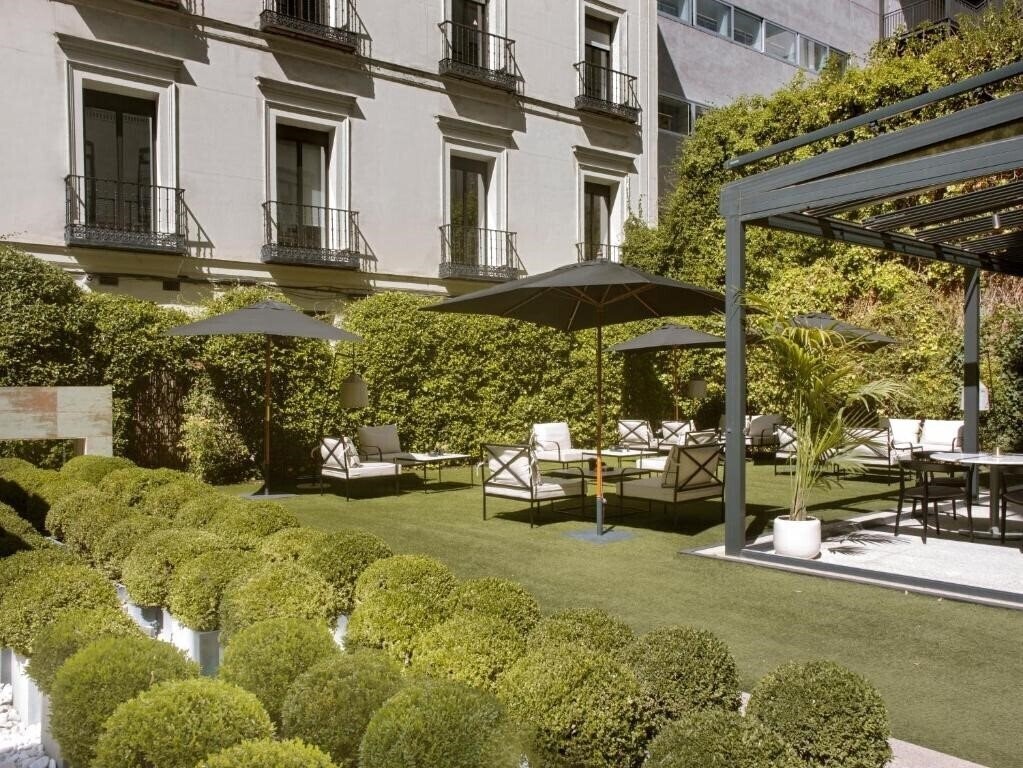 Отель Hotel Unico 5*