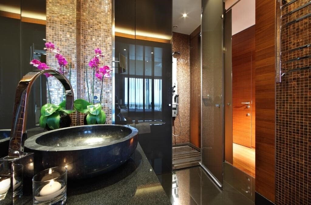 Фото Eurostars Madrid Tower 5*