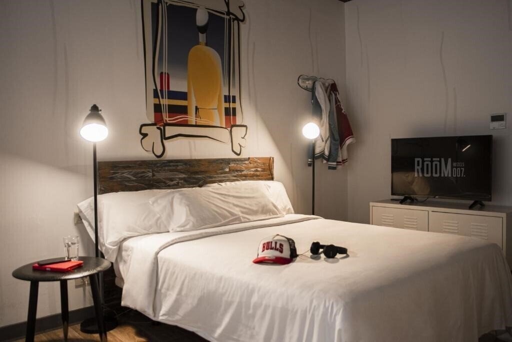 Отель Room007 Ventura Hostal 2*