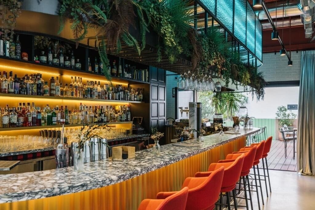 Отель The Social Hub Madrid (ex. The Student Hotel, La Imprenta) 4*