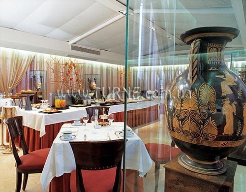 Отель Villa Real 5*