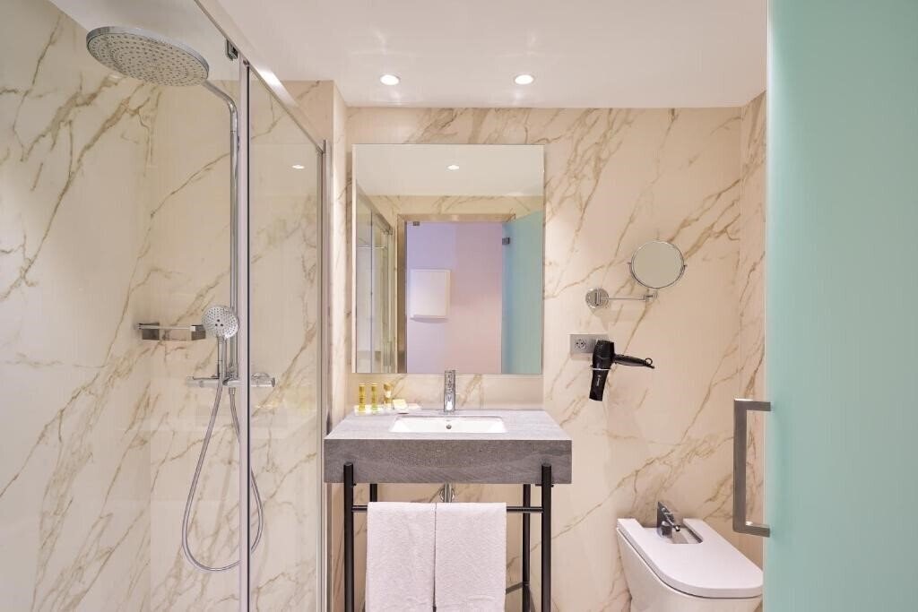 Фото Eurostars Astoria 3*