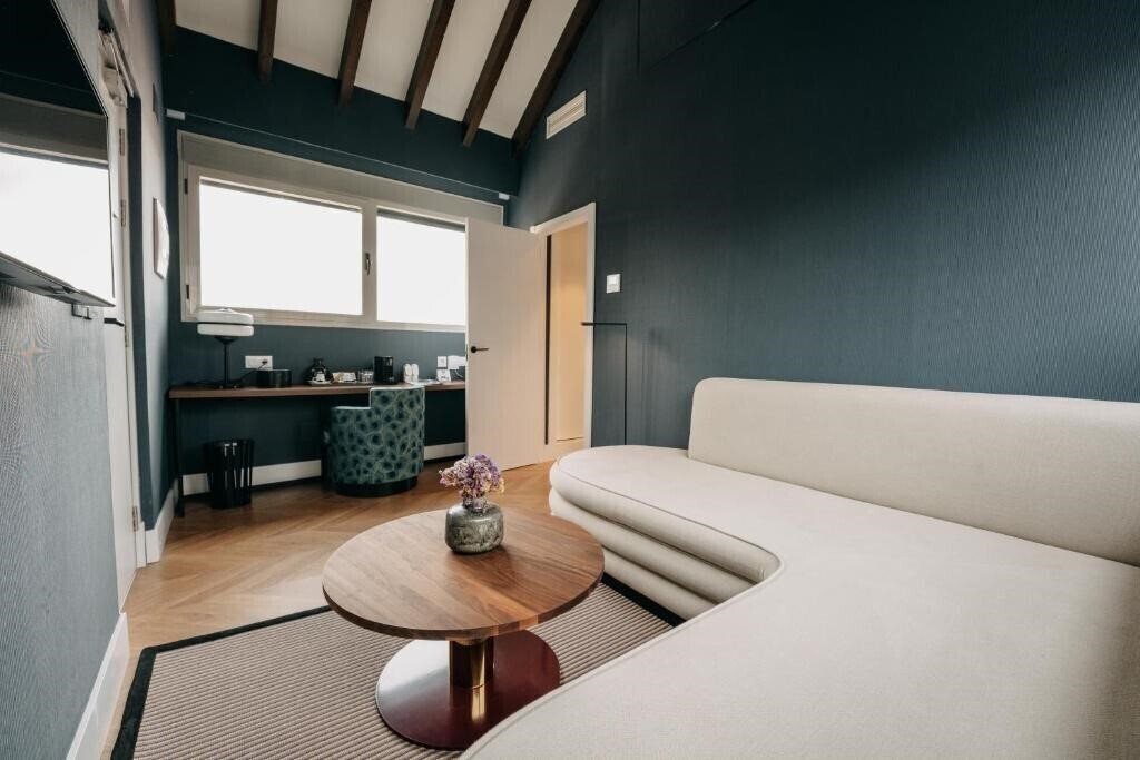 Soho Boutique Colon 4* суреті