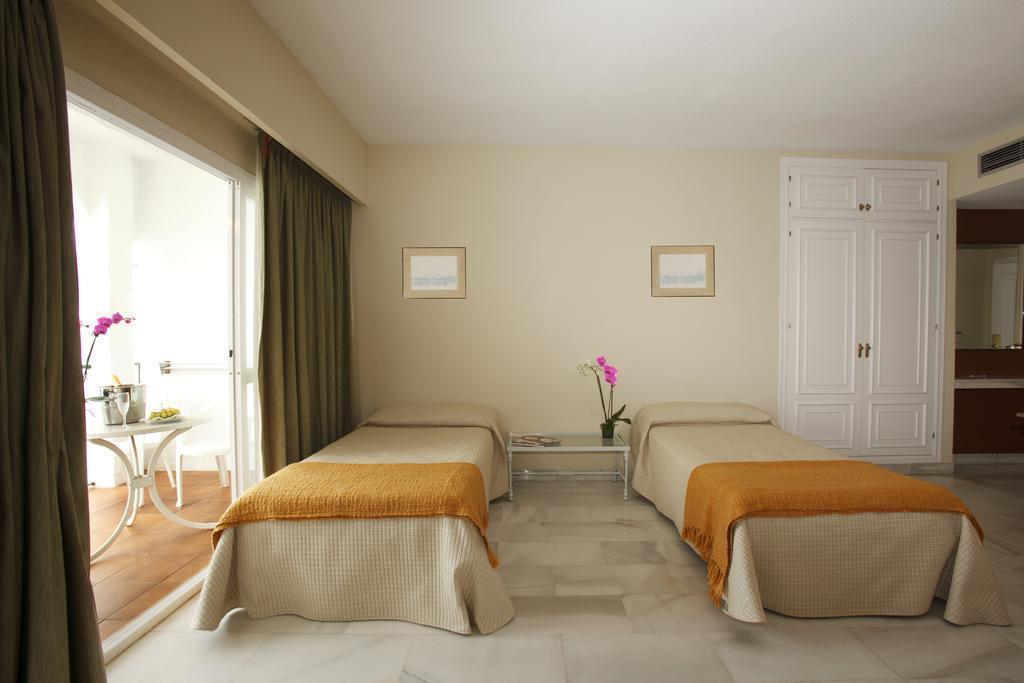 Фотография Pyr Marbella APT 3*