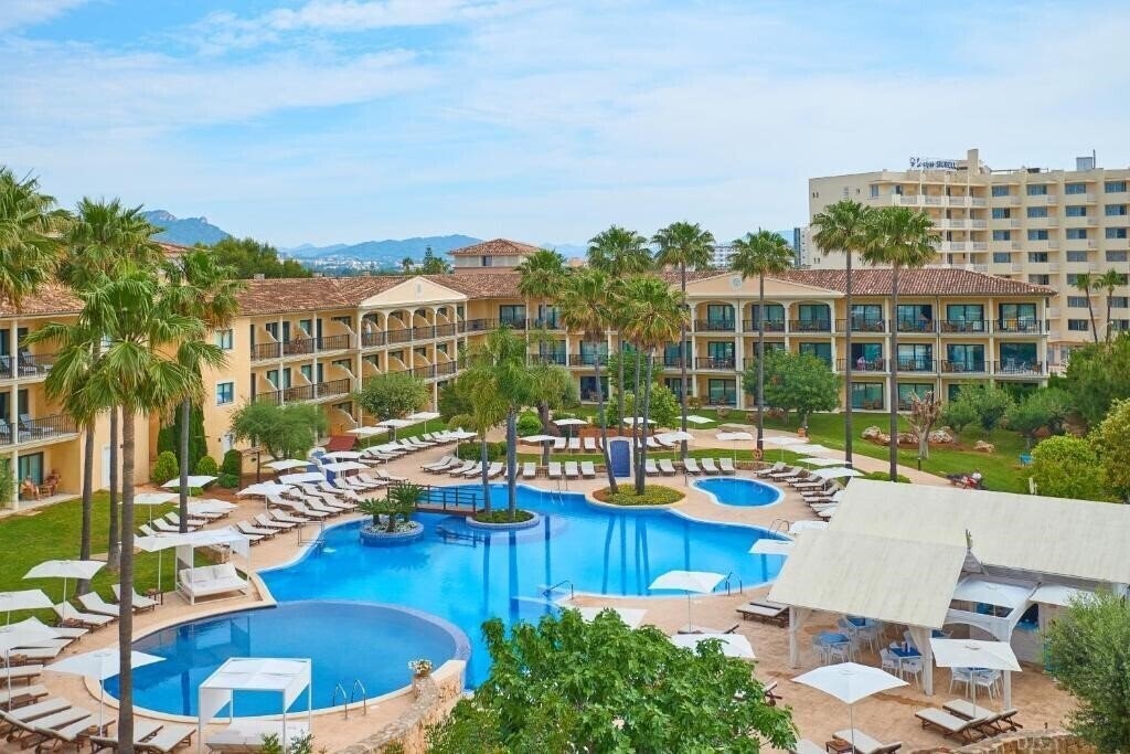 CM Mallorca Palace (ex. Sentido Mallorca Palace) 5* қонақ үйі