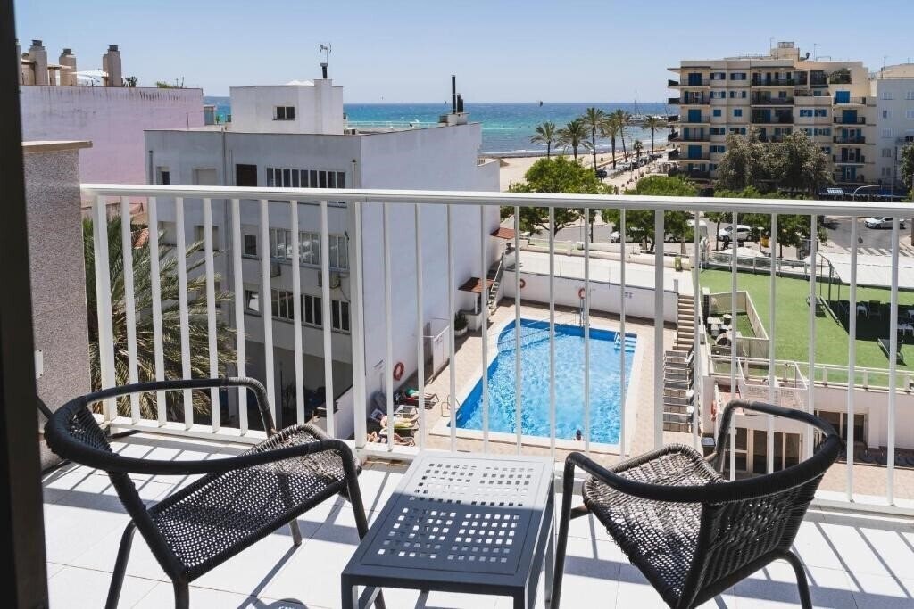 Amic Miraflores 3* қонақ үйі