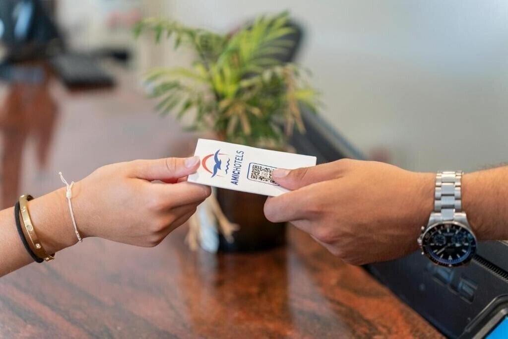 Amic Horizonte 3* суреті