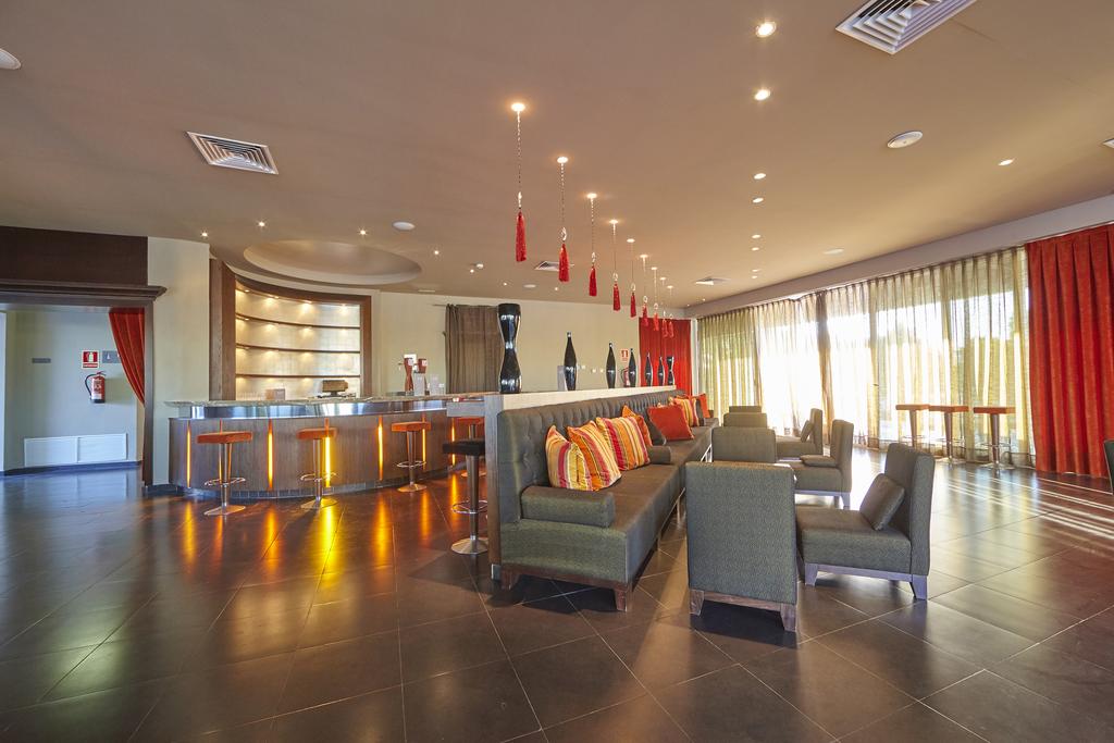 Фото Blau Privilege Porto Petro Beach Resort & Spa 5*