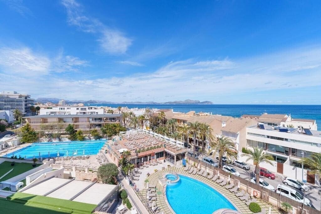 Hotel & SPA Ferrer Janeiro 4* қонақ үйі