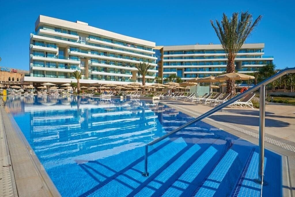 Отель Hipotels Gran Playa De Palma 4*