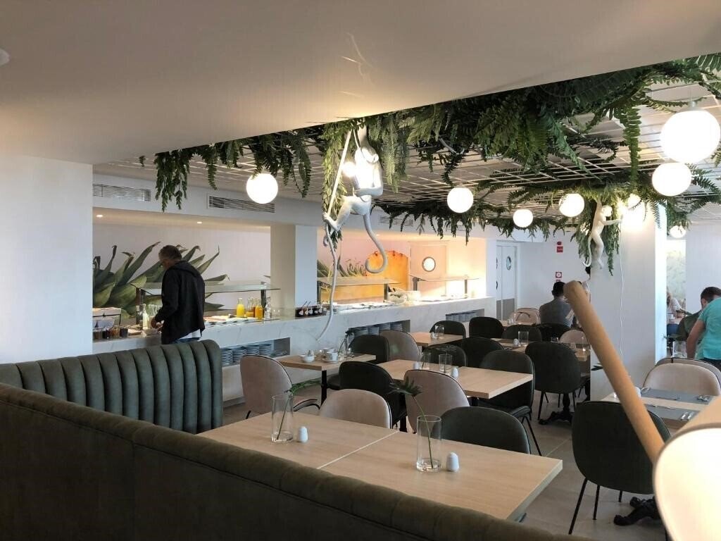 Hotel Maria Dolores 3* суреті