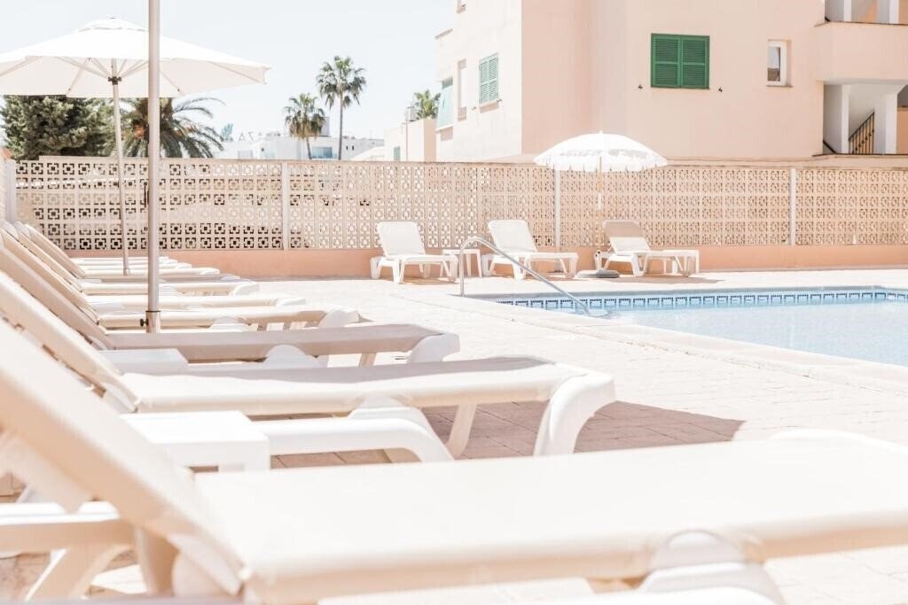 Отель Golf Beach 2*