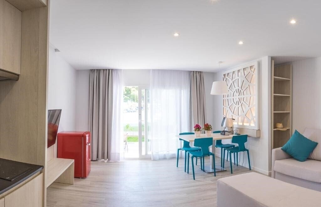 Club Calimera Es Talaial 3* фотосуреті