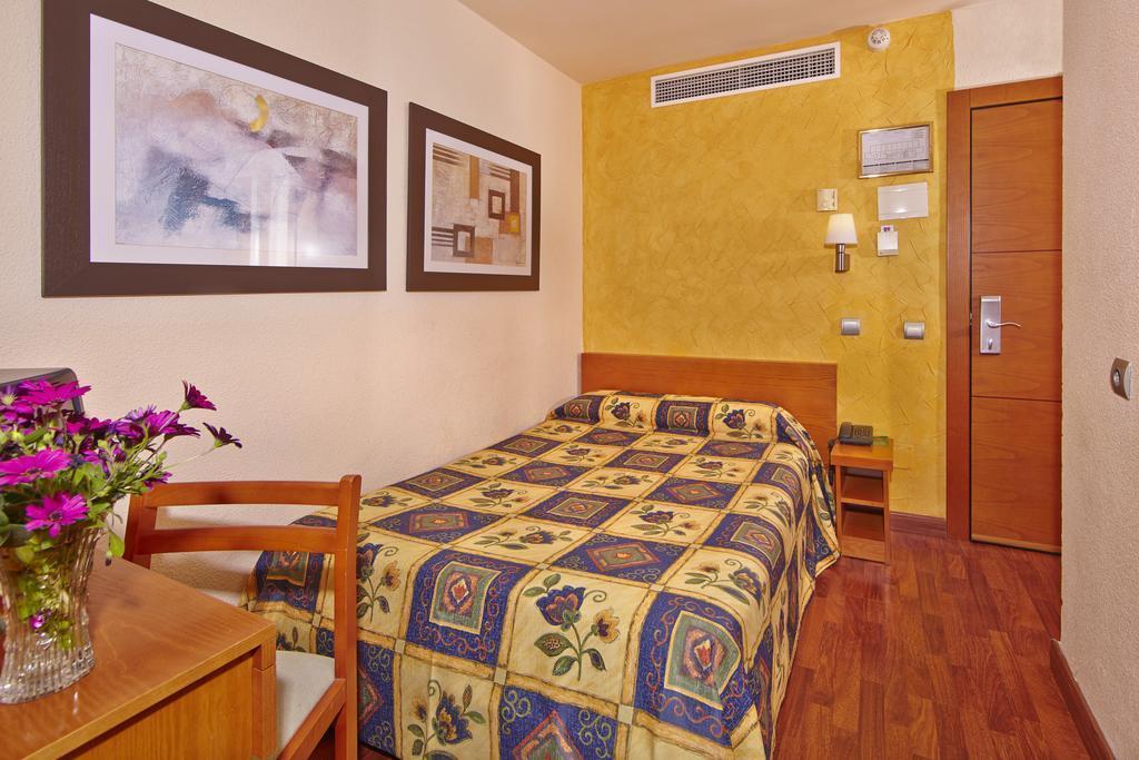 Фото Blue Bay Hotel 3*