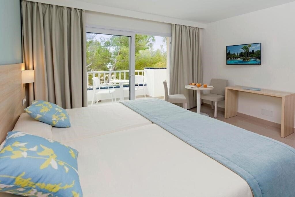 Фото HSM S'Olivera 4*