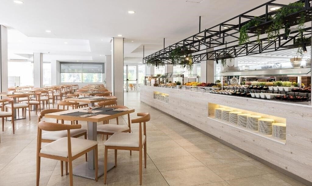 Globales Maioris (ex. Ola Club) 4* суреті