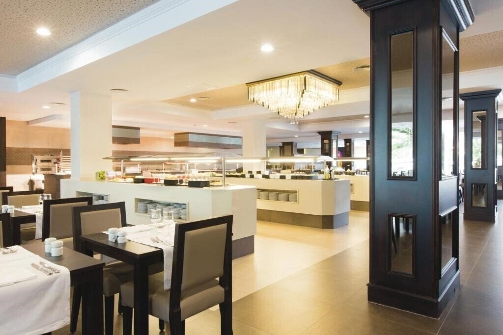 Riu Bravo 4* суреті