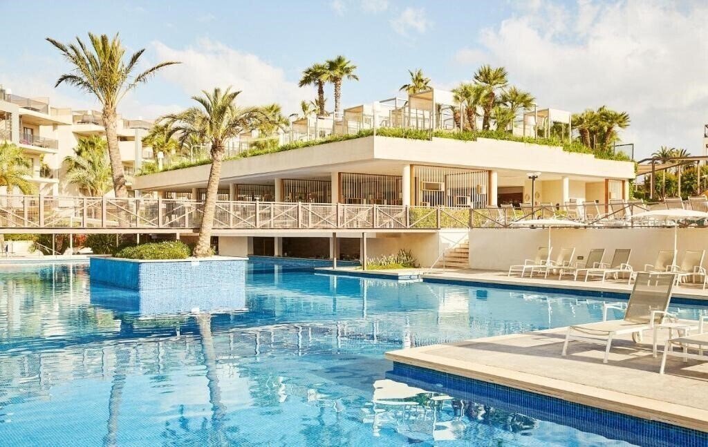 Отель Hotel Zafiro Palace Alcudia 5*