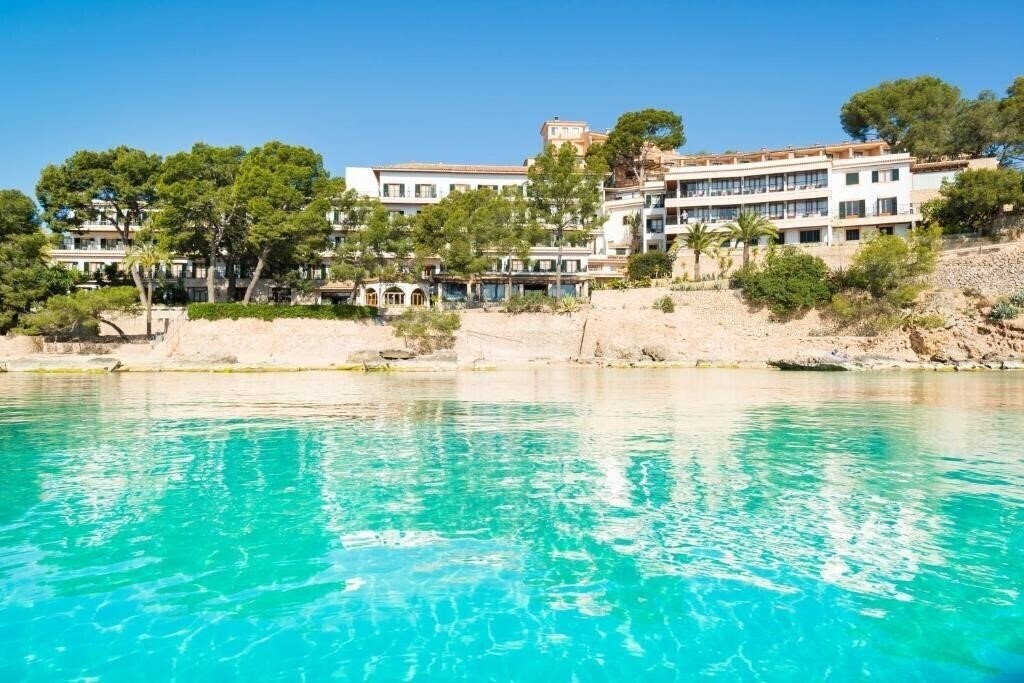 Отель Cala Fornells 4*