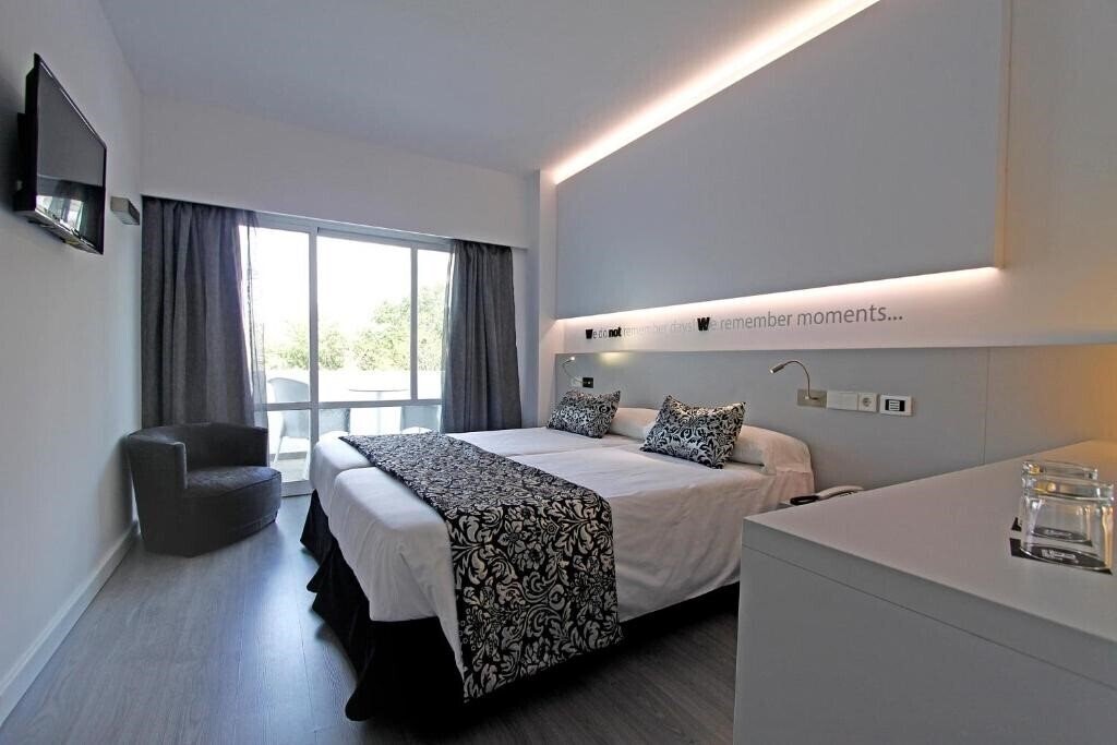 BG Pamplona 4* суреті