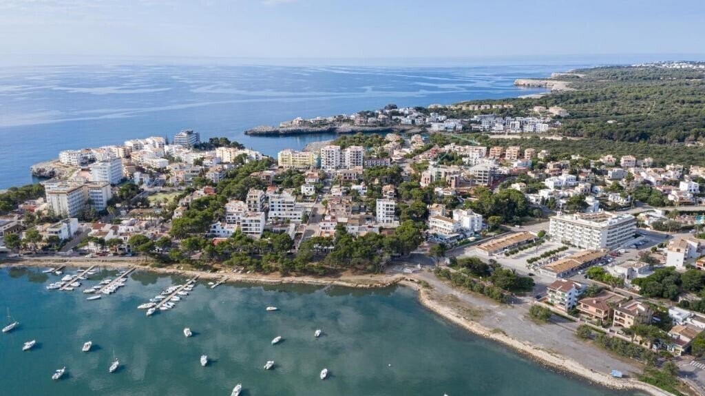 Фото JS Portocolom Suites (ex. Js Corso Suites) 4*